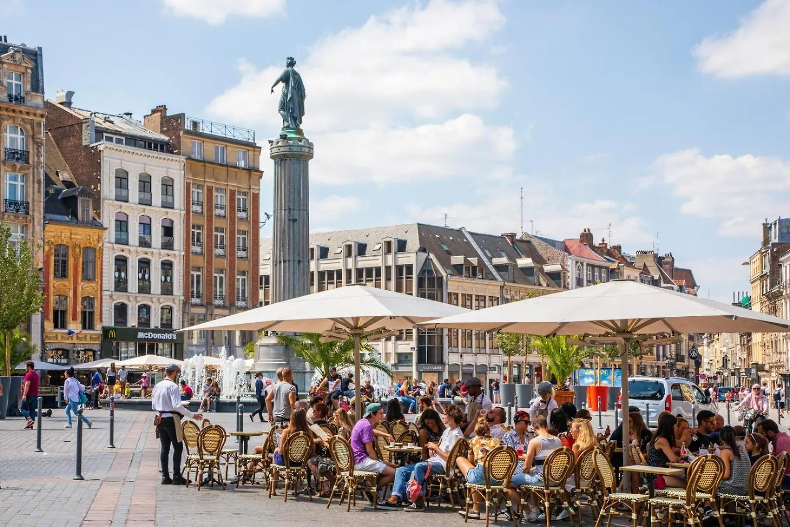 Apartment Studio Located On The Grand Place! Lille France